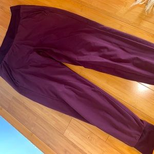 Athleta Lined Workout Joggers, Size 6